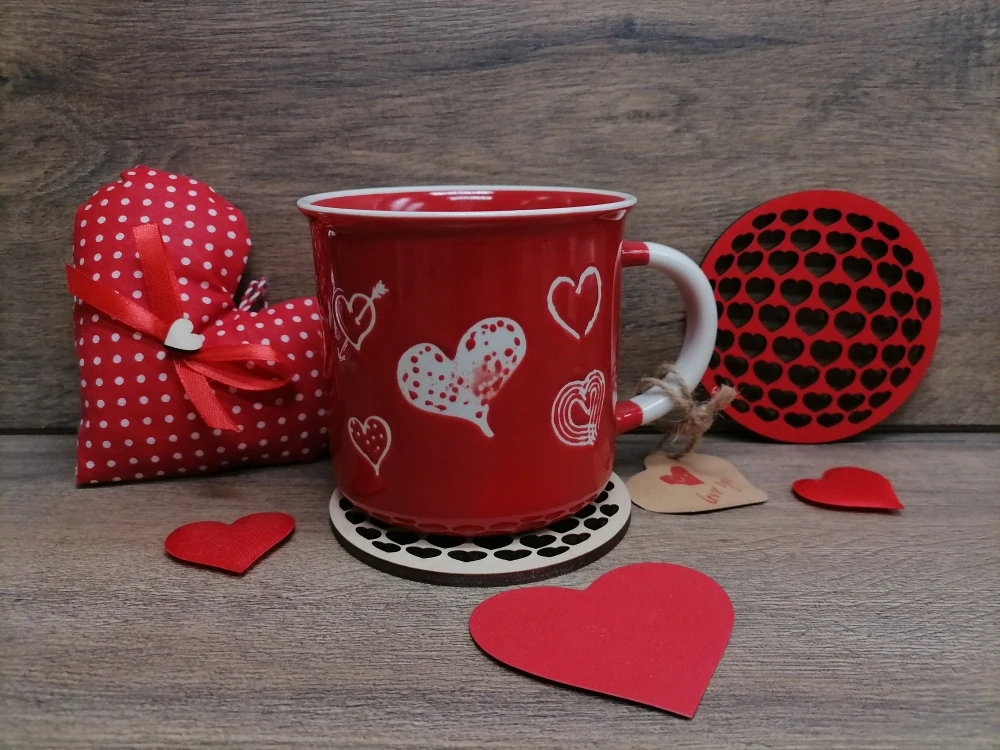 Srdiečková prírodná podšálka na Valentína 9cm