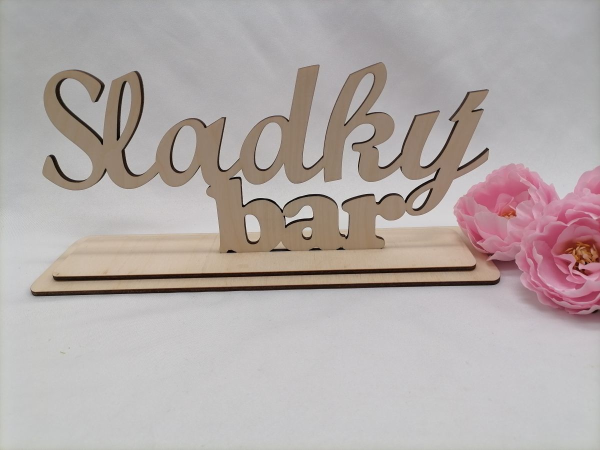 Svadobný stojan sladký bar