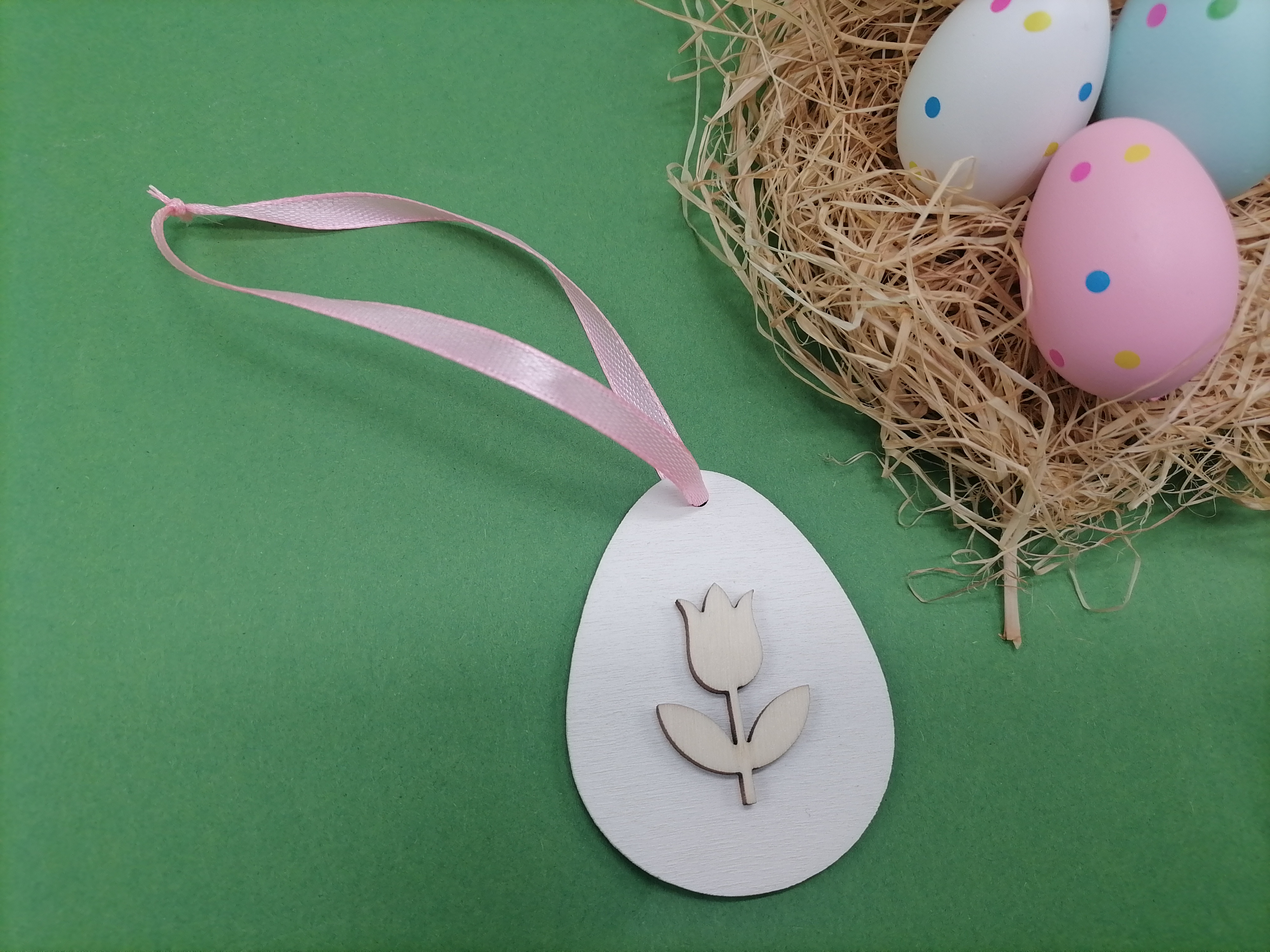 Veľkonočné vajíčko biele - tulipán 7cm