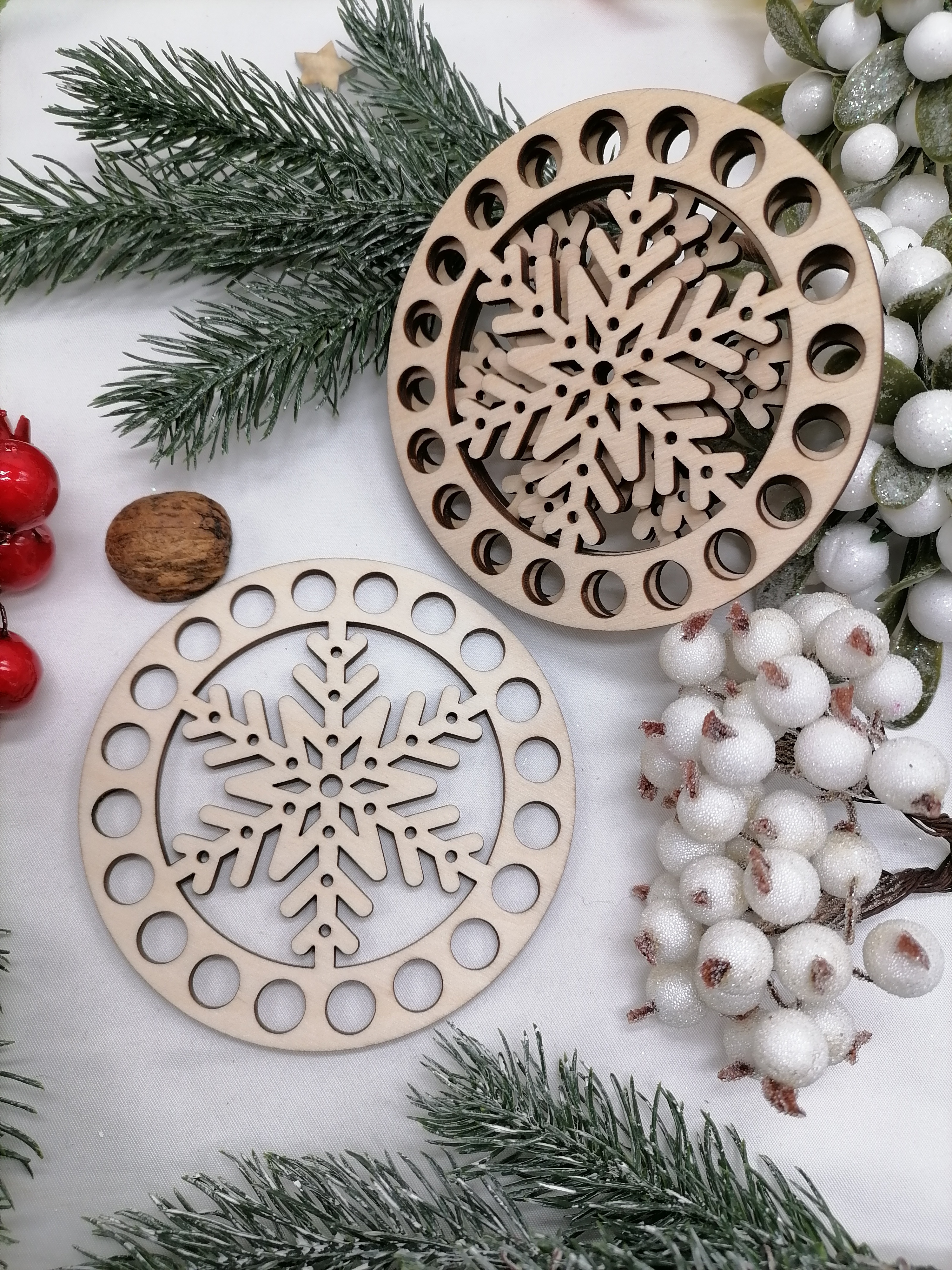 Vianočná podšálka macrame alebo háčkovanie pod kávičku - čajík lakovaná 10cm