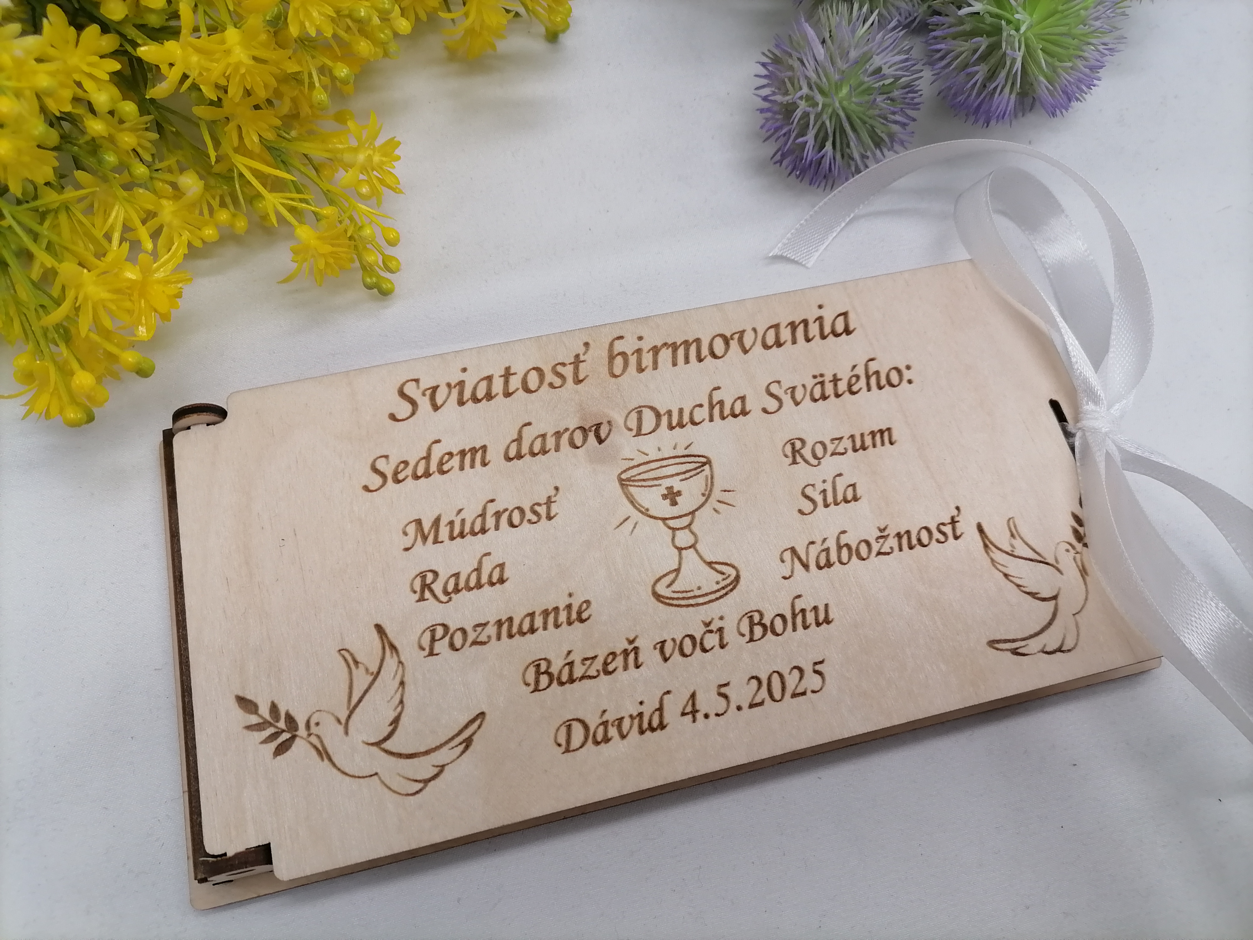 Drevená obálka na peniaze k birmovke