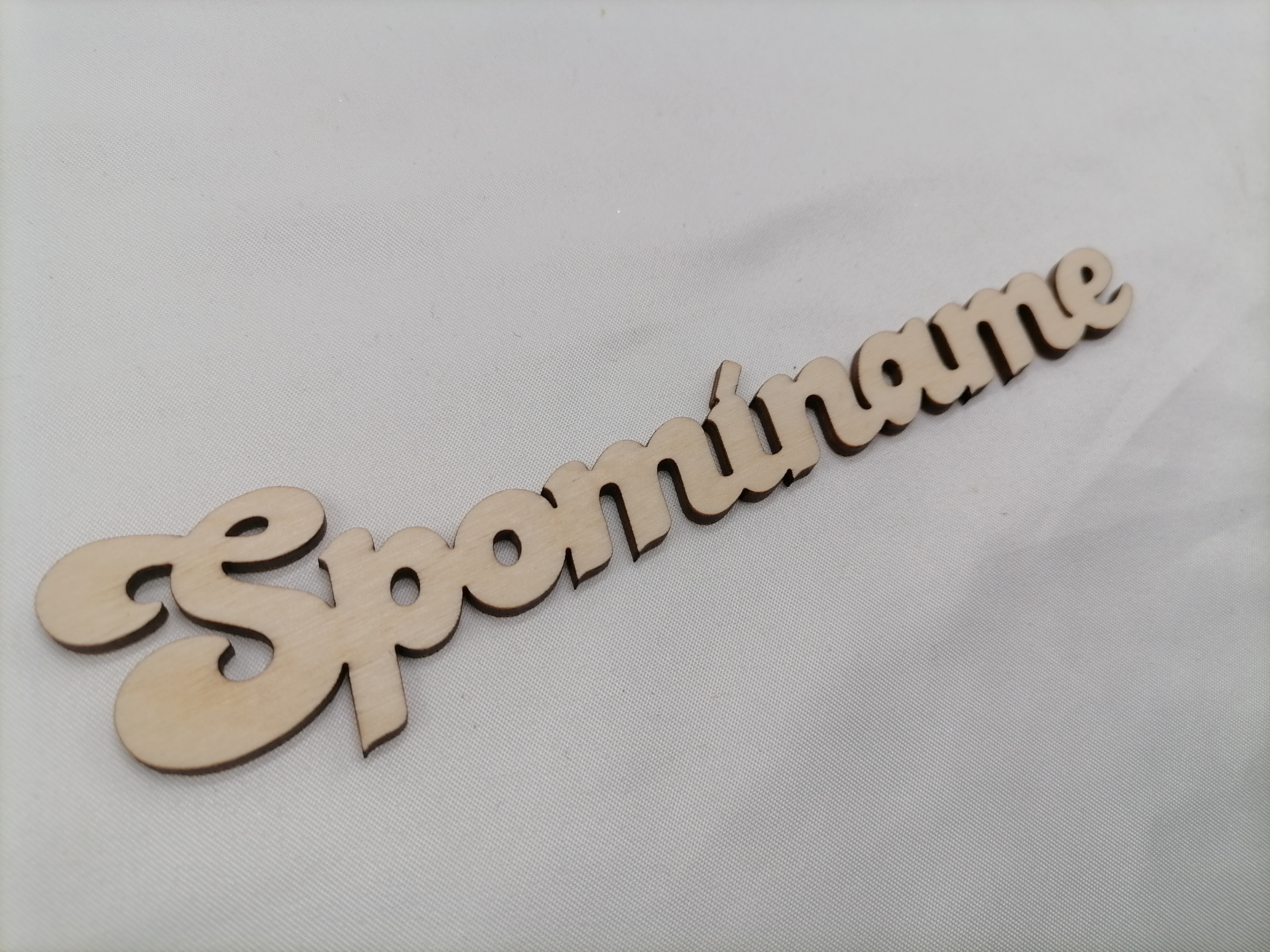 Nápis Spomíname 20 cm