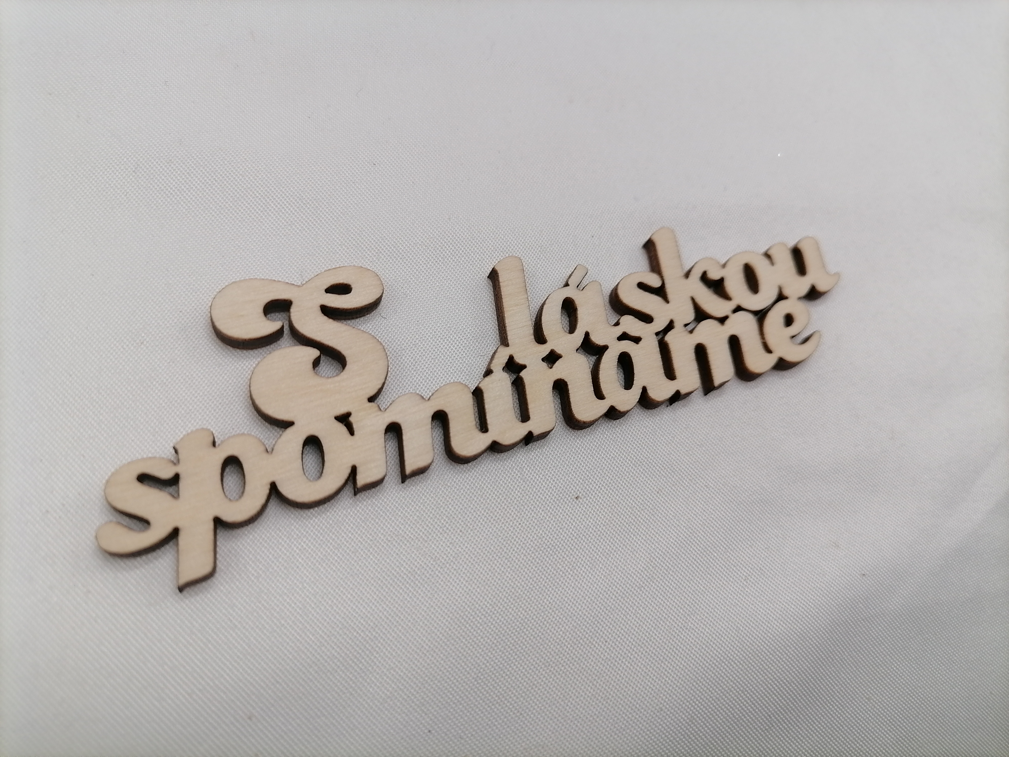 Nápis s láskou spomíname 20 cm