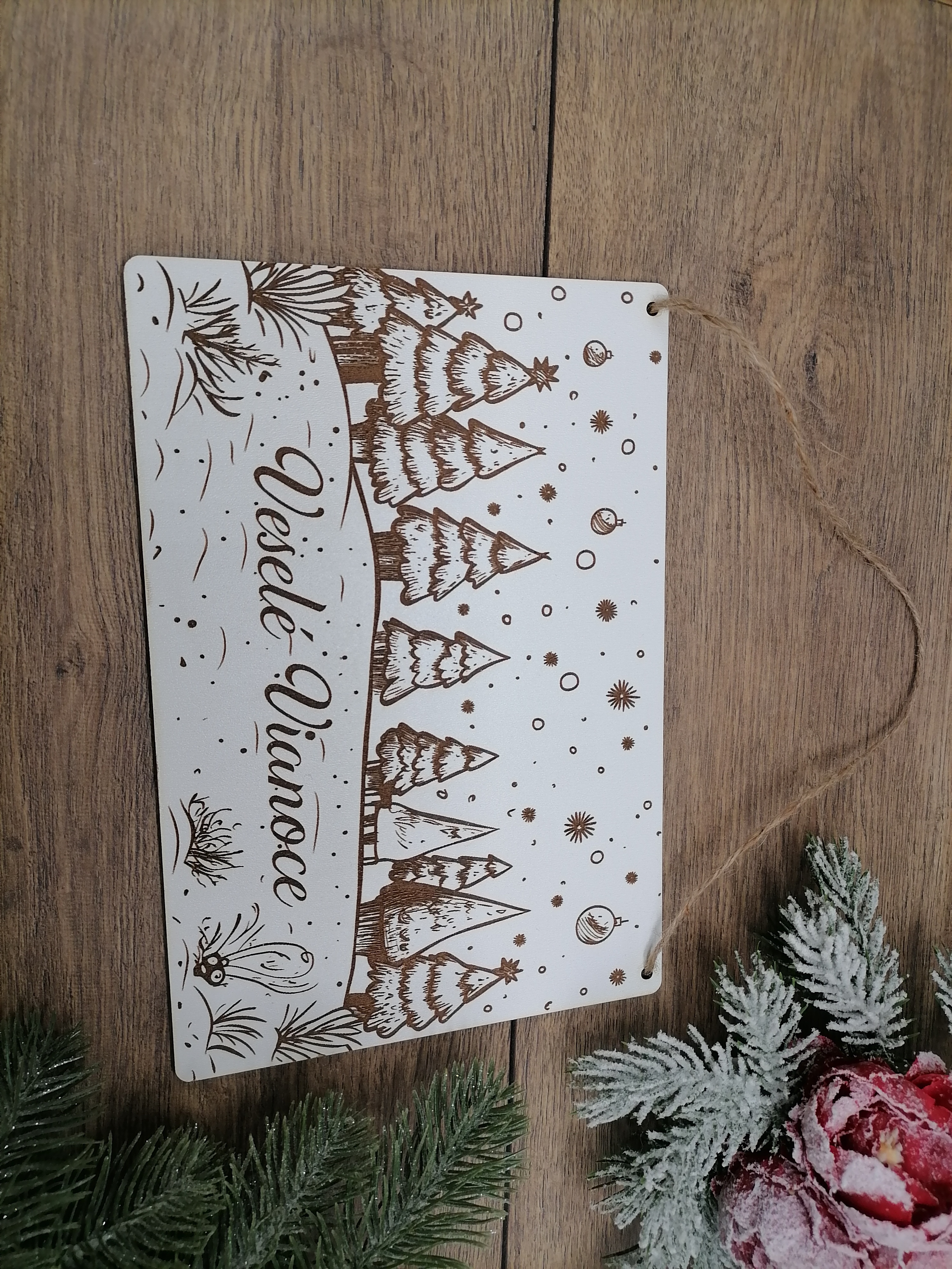 Biela tabuľka Veselé Vianoce 22x15cm