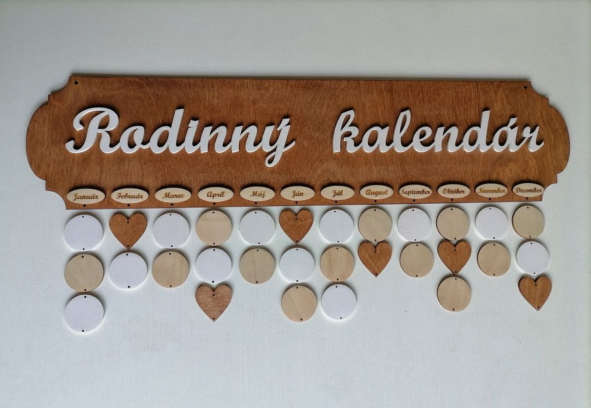 Rodinný kalendár morený teak