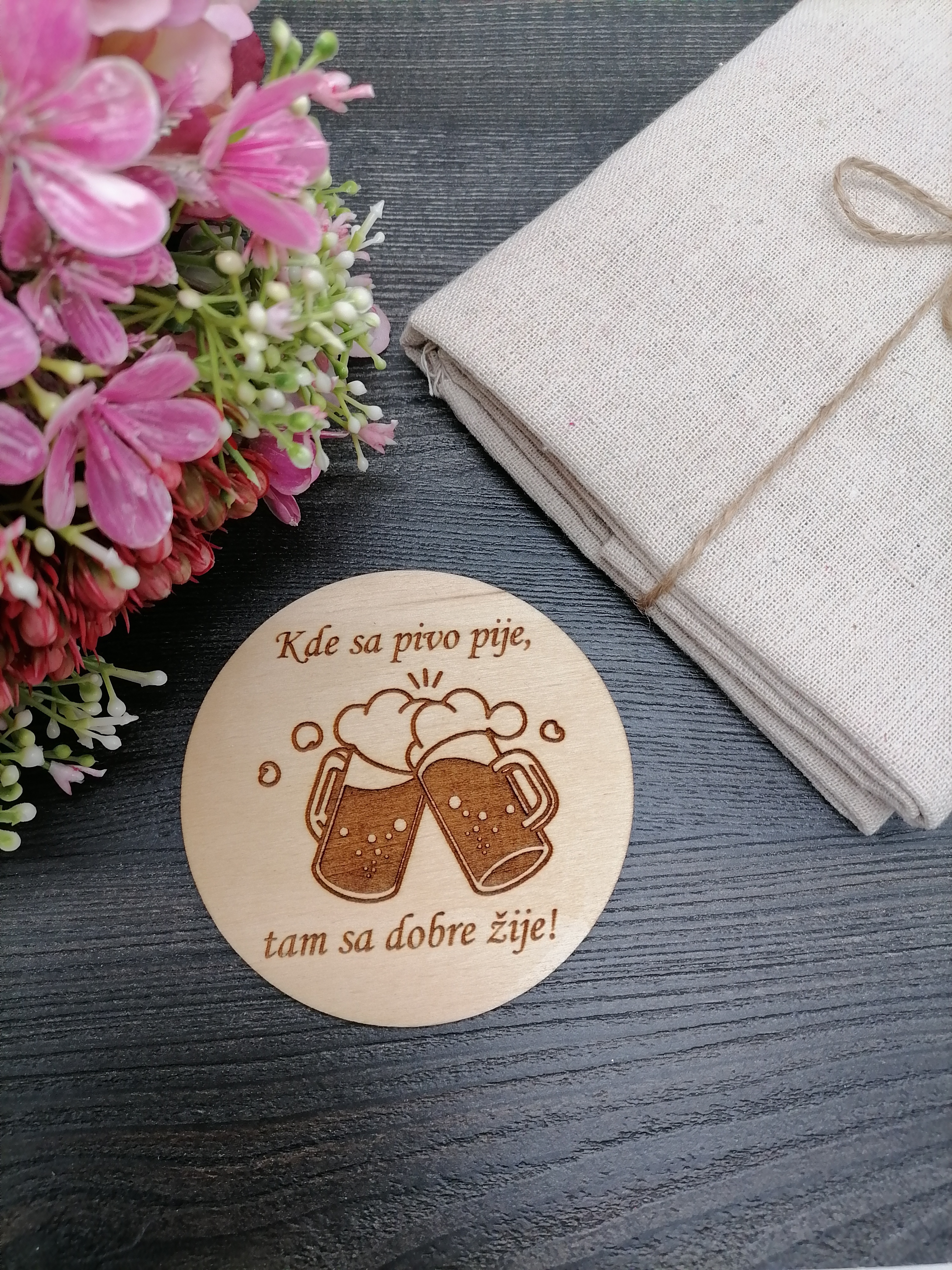 Podšálka pod pivo lakovaná - podpivník